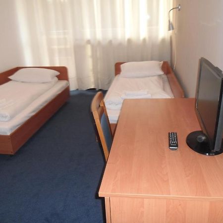 Irss Osrodek Szkoleniowy Hotel Białobrzegi Zewnętrze zdjęcie