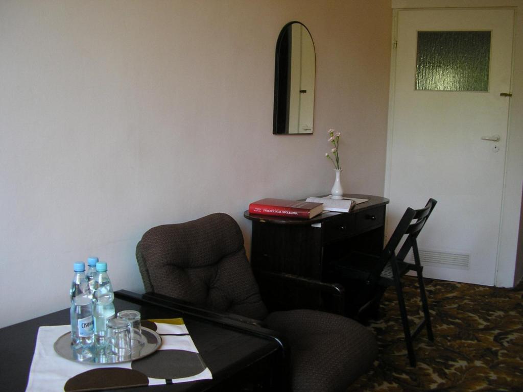 Irss Osrodek Szkoleniowy Hotel Białobrzegi Pokój zdjęcie