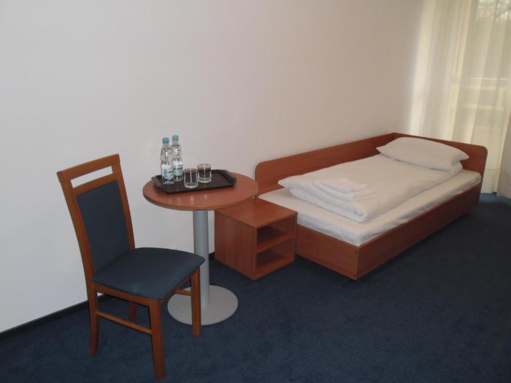 Irss Osrodek Szkoleniowy Hotel Białobrzegi Zewnętrze zdjęcie