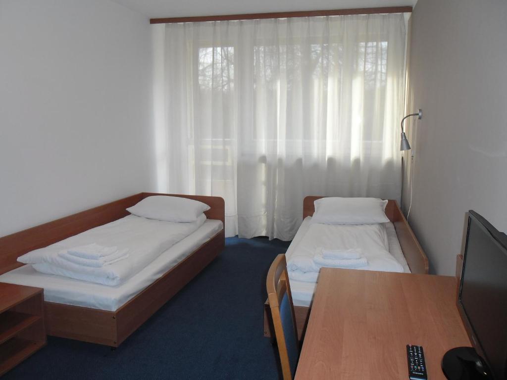 Irss Osrodek Szkoleniowy Hotel Białobrzegi Zewnętrze zdjęcie