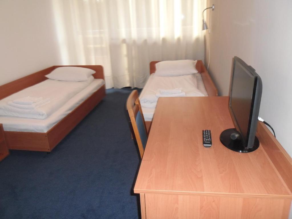 Irss Osrodek Szkoleniowy Hotel Białobrzegi Zewnętrze zdjęcie